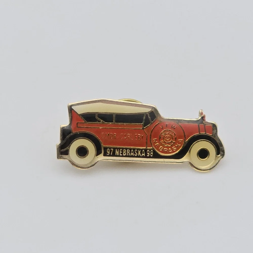 Veterans of Foreign Wars VFW Pin Pinback Enamel Resin Commander Carl Eby 1997-98